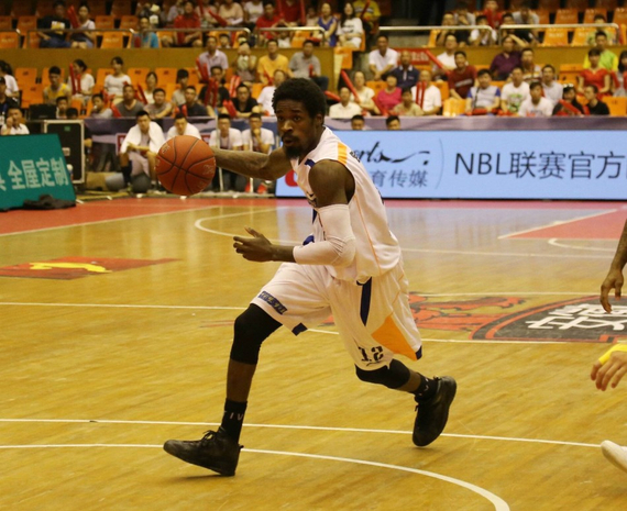 斯基拉：皮奥利不会辞职，他不愿放弃年薪320万欧元的3年合同（斯基拉：皮奥利无意辞职，不愿放弃年薪320万欧的三年合同）