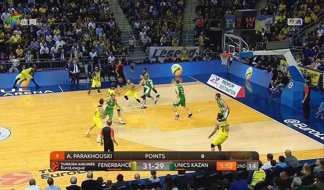 脱南美入欧？阿迪达斯官网售卖的阿根廷球衣错配成欧预赛臂章（阿迪达斯官网闹乌龙：阿根廷球衣误配欧预赛臂章）