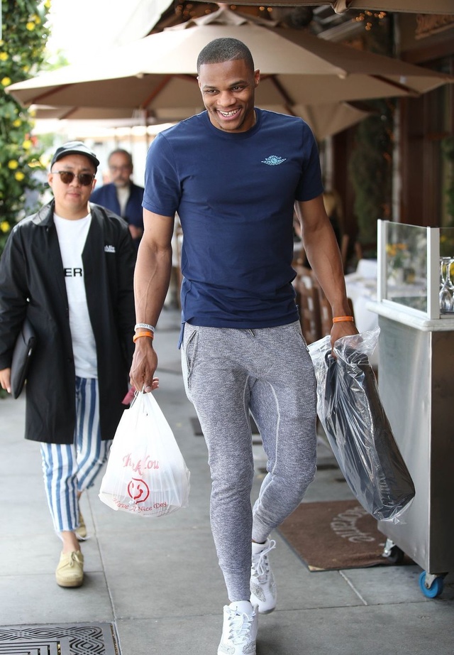 桑德兰主帅：利物浦只是遇到信心问题，我们会尝试高位压迫（桑德兰主帅：利物浦只是信心受挫，我们将祭出高位逼抢）